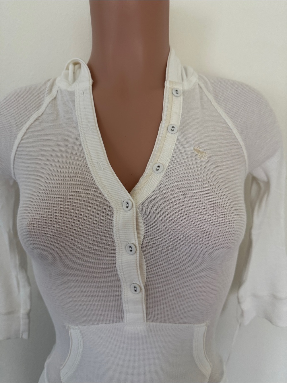 Abercrombie & Fitch White Henley Hoodie with Kangaroo Pocket - Picture 3 of 9